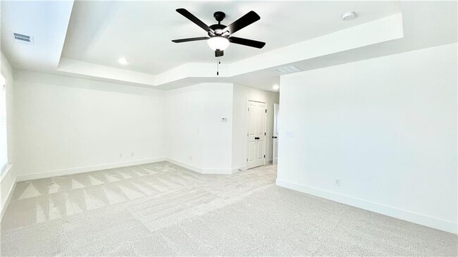 Building Photo - 5370 Brooklands Dr