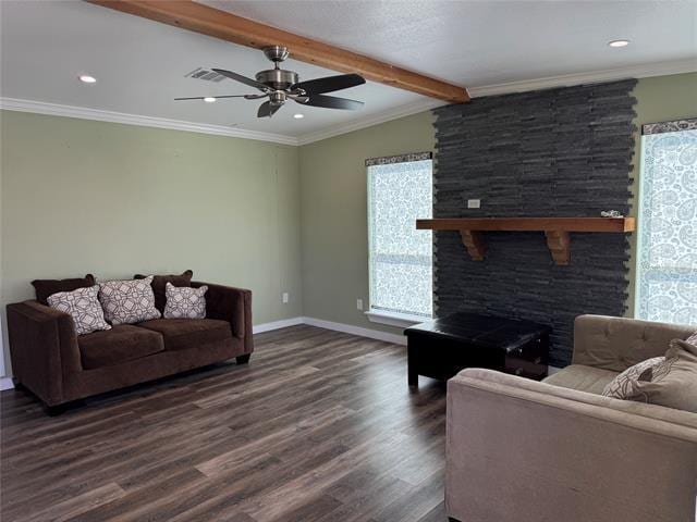 Building Photo - 5016 I-35