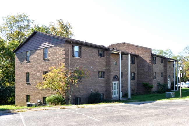 Building Photo - Chateau-Ridge Apartments