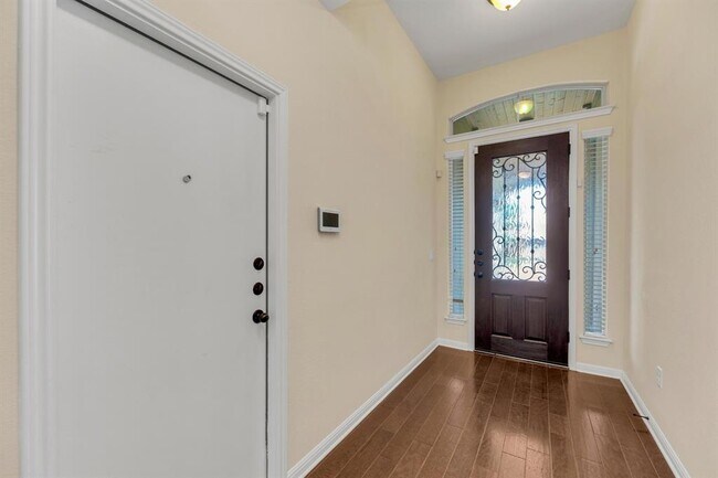 Building Photo - 16421 Pallazo Dr