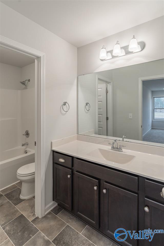 Building Photo - 276 Fenrose Dr