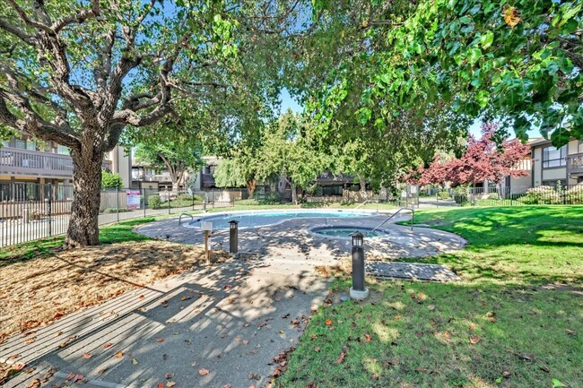 Building Photo - 39191 Argonaut Way