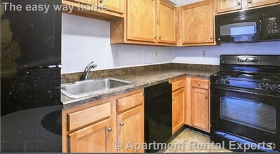 Building Photo - 205-225 Walden St Unit 4FL