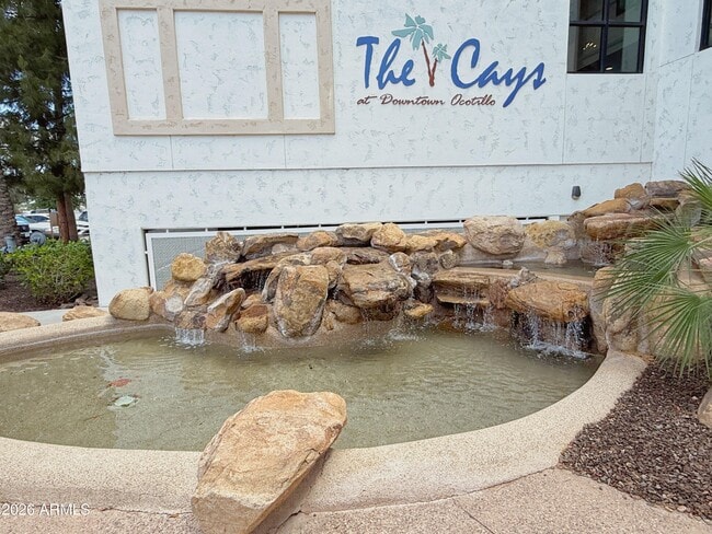 Building Photo - 2511 W Queen Creek Rd