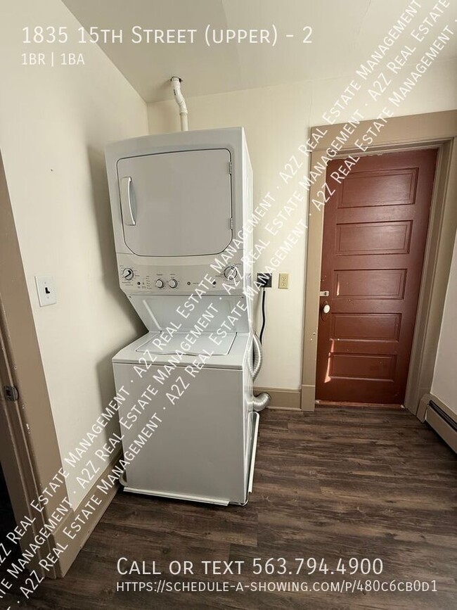 Building Photo - Spacious 1-Bedroom Apartment in Moline – M...