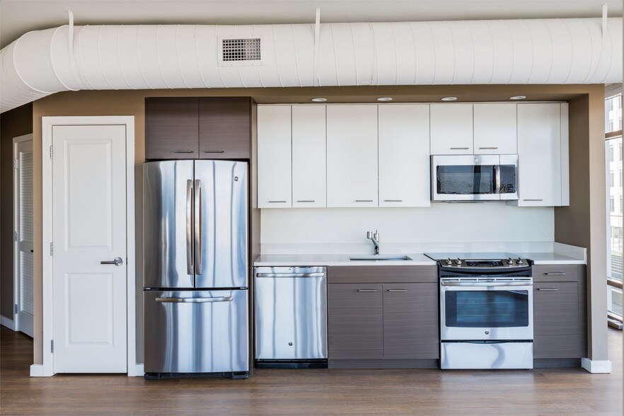 The View Ballston 4000 Wilson Blvd Arlington VA 22203 Apartment Finder