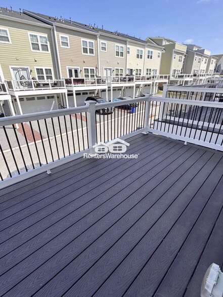 Building Photo - 6242 Islington St