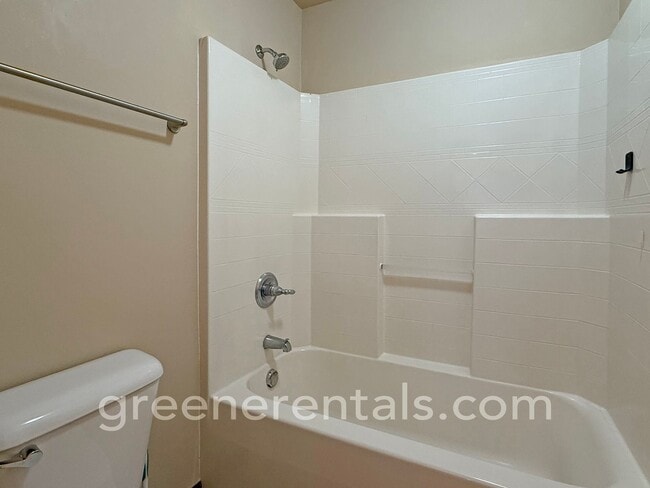 Building Photo - 4BR 2.5BA Home on Tumwater Hill