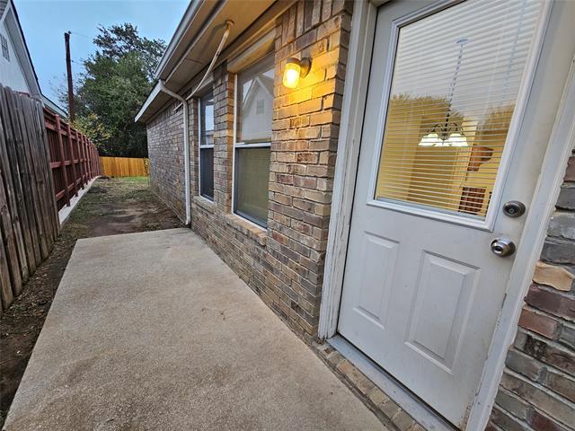 Building Photo - 212 Enchanted Ct