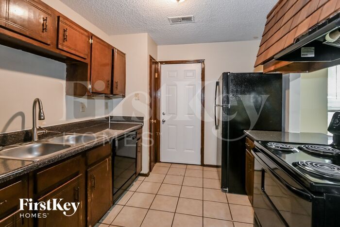Building Photo - 4585 Knotty Oaks Dr