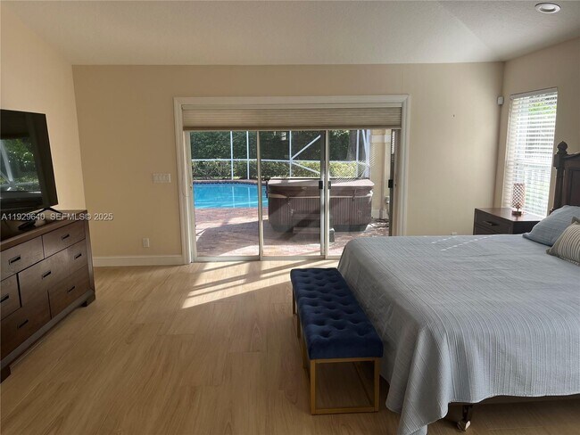 Building Photo - 123 Victorian Ln