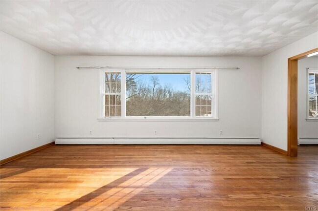 Building Photo - 3806 Harding Rd