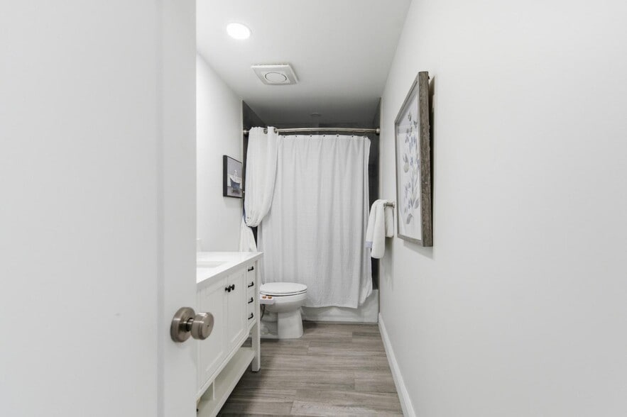 Building Photo - 13126 Via Vesta