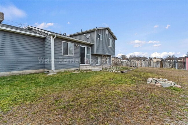 Building Photo - 4966 S 5100 W St