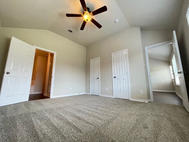 Building Photo - Denton County but Northwest ISD!