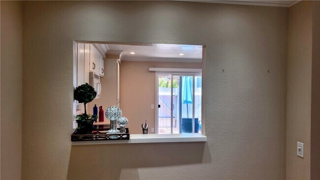 Building Photo - 25885 Trabuco Rd