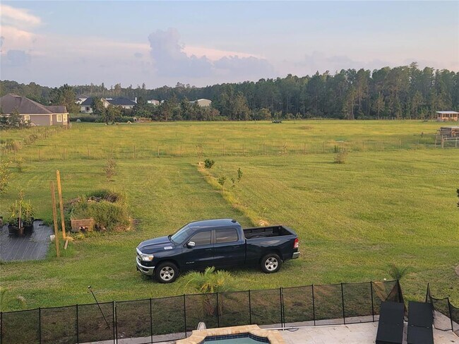 Building Photo - 12625 Sweet Hill Rd