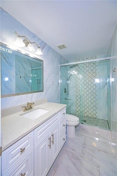 Building Photo - 5955 Weddington Dr