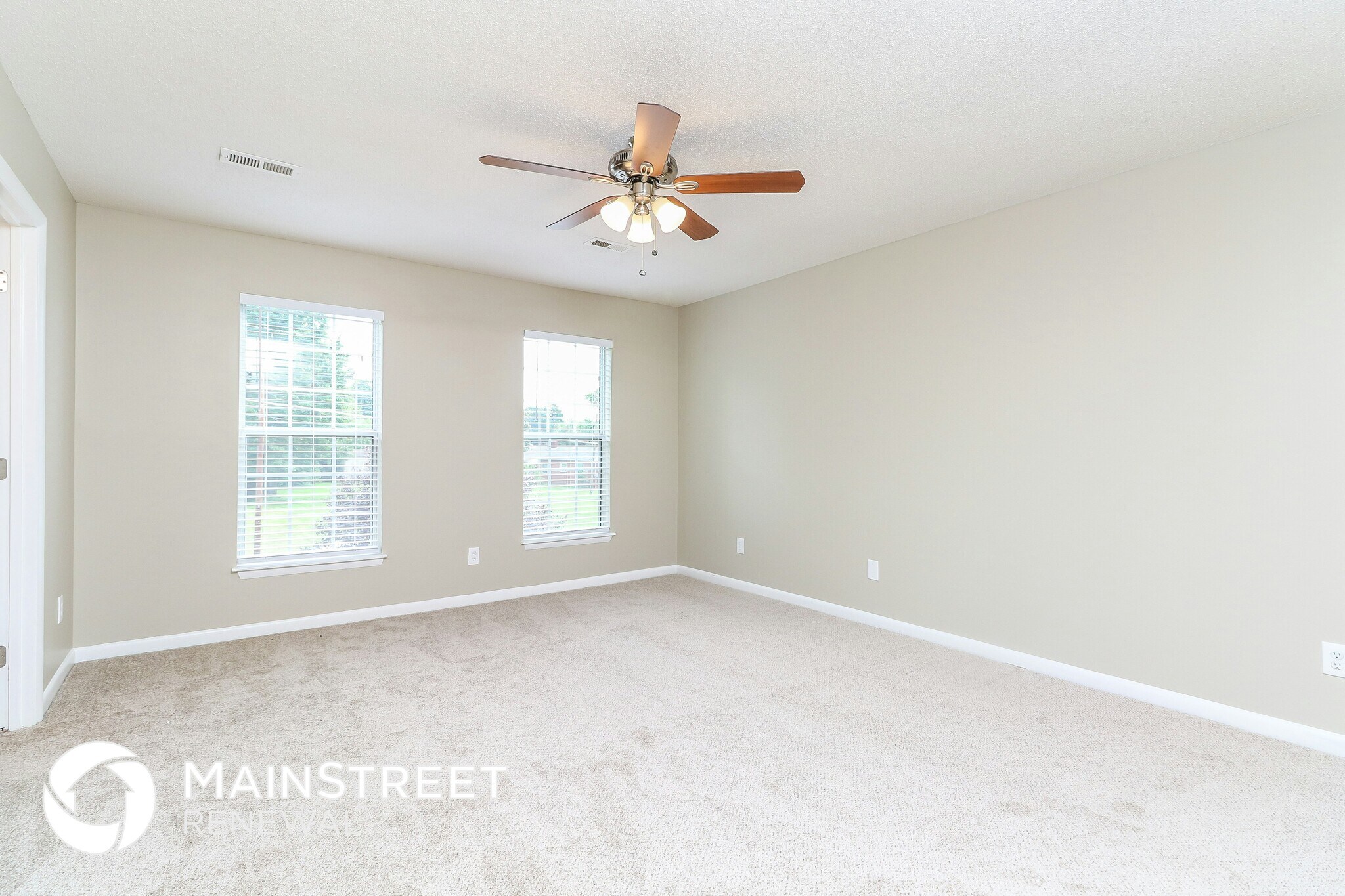 Building Photo - 2712 Denise Dr