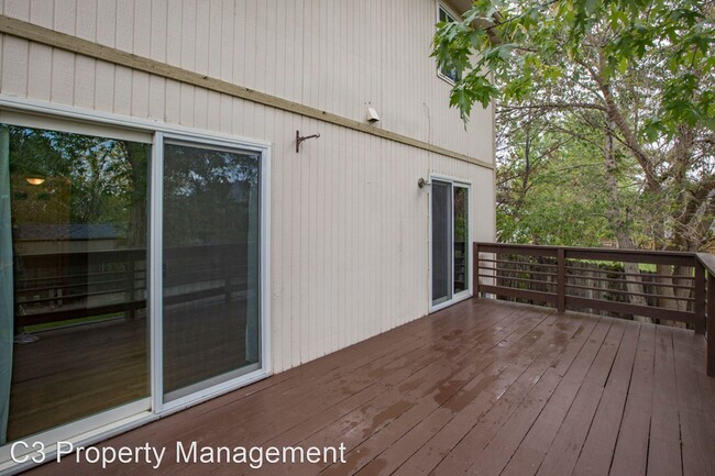 Building Photo - 4 br, 2 bath House - 910 49th Ave Court