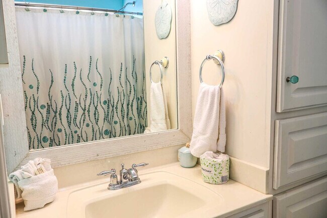 Building Photo - 3401 Padre Blvd