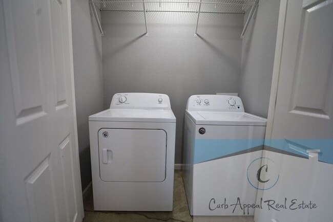 Building Photo - 2-bedroom, 2 bath apartment recently built apartment in Trumann includes washer/dryer!!