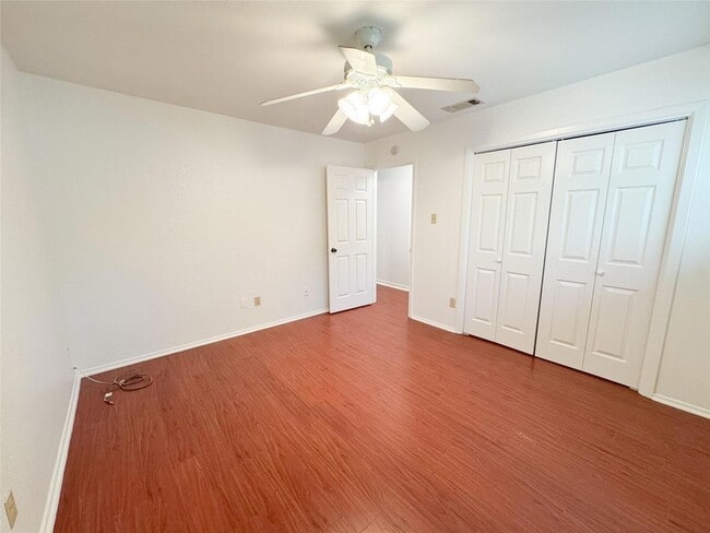 Building Photo - 11910 Stout Oak Trail