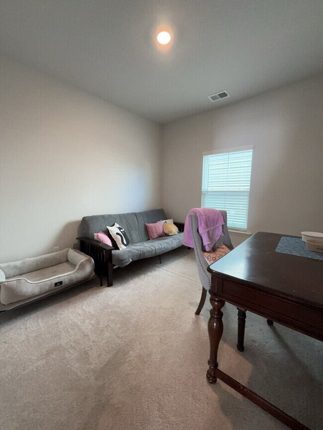 Building Photo - 135 Wood Sage Run
