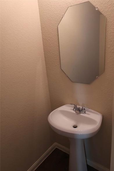 Building Photo - 2522 Sturgeon Wy