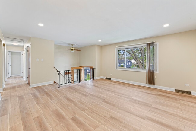 Building Photo - 15222 Huntington Ct