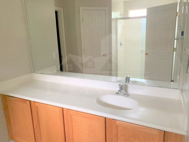 Building Photo - 14334 S Via Gualda