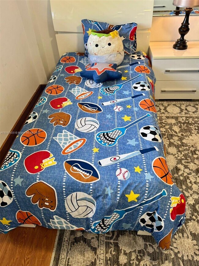 Building Photo - 201 180th Dr