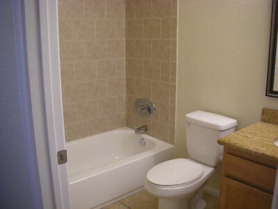 1st bedroom - 615 Fredricks Ave