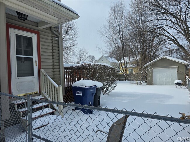 Building Photo - 232 Nichols Ave