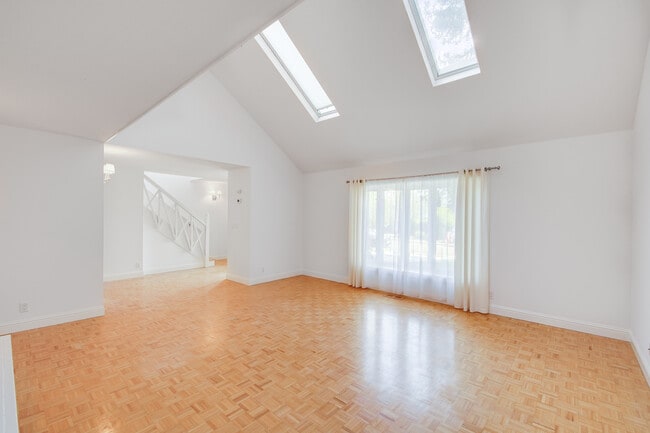 Building Photo - 15 Niven Way