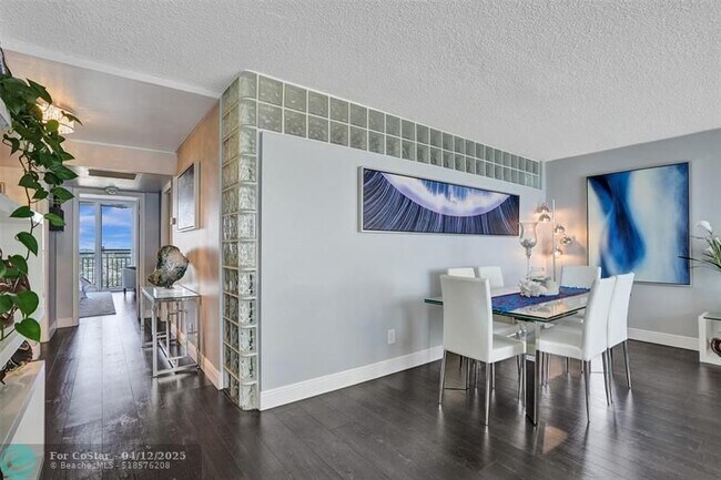 Building Photo - 4280 Galt Ocean Dr