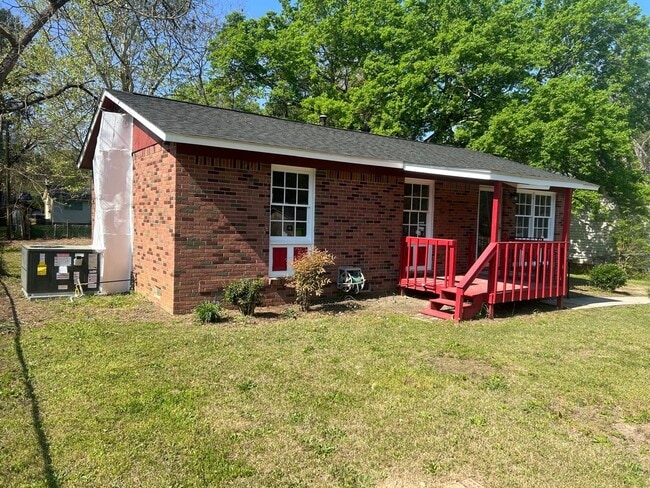 Building Photo - 4539 Bluff Rd