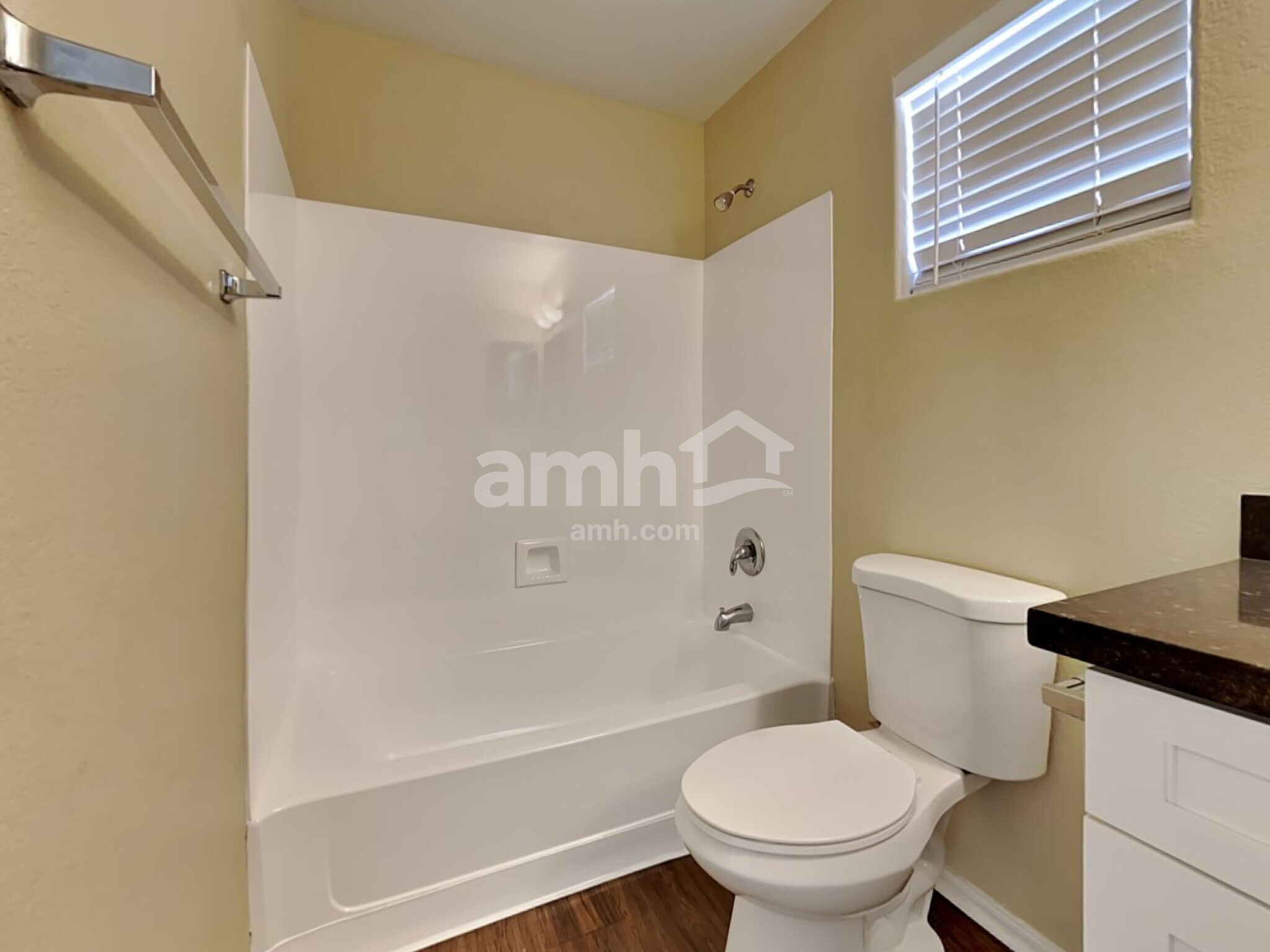 Building Photo - 16632 W Belleview St