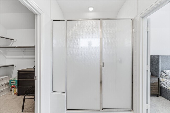 Building Photo - 30843 Boxwood Dr