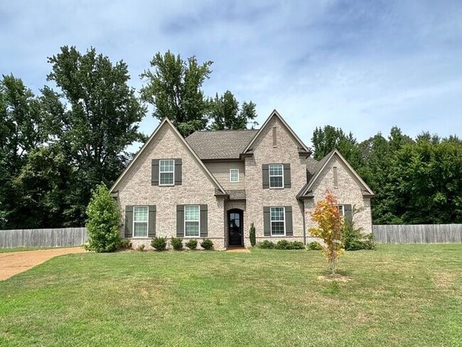 Primary Photo - Now Leasing a 5 Bedroom 3 Bath Home In Oli...