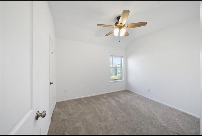 Building Photo - 9326 Victoria Valley Ct