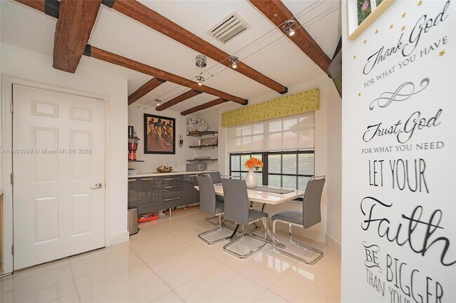 Building Photo - 9318 NW 50th Doral Cir S