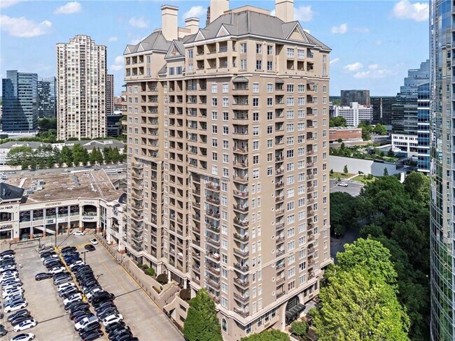 Primary Photo - 3334 Peachtree Rd NE