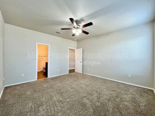 Building Photo - 7551 Paraiso Haven