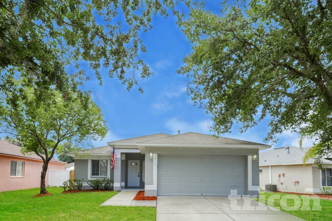 Building Photo - 3013 Summer House Dr