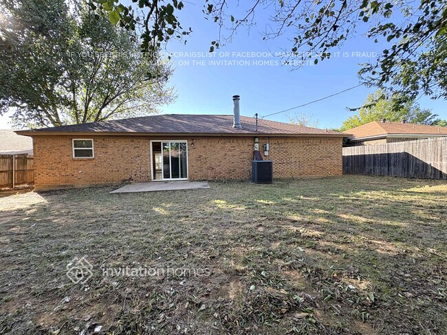 Building Photo - 6403 Walnut Springs Dr