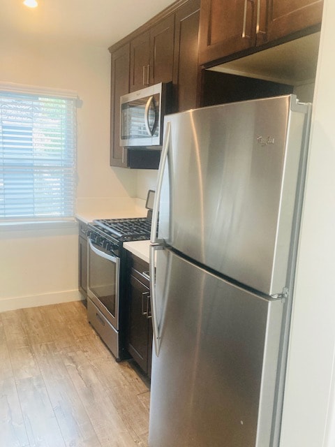 Building Photo - 429 W 3rd St