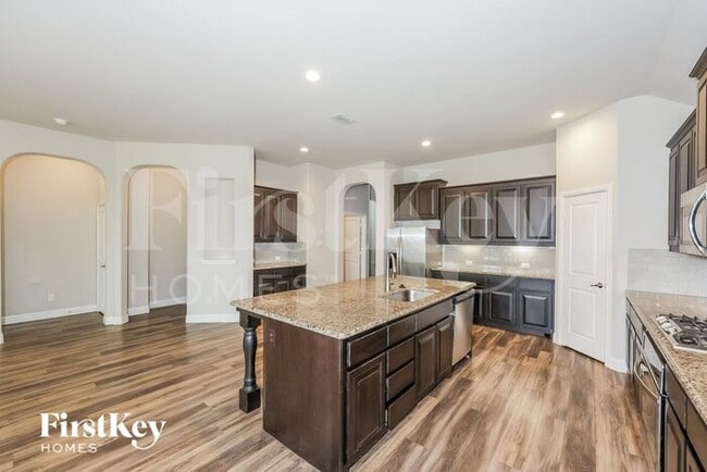 Building Photo - 14836 Complacent Way