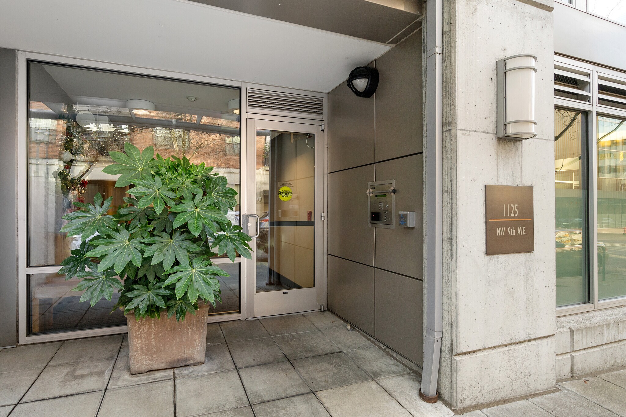 Building Photo - 1125 NW 9th Ave