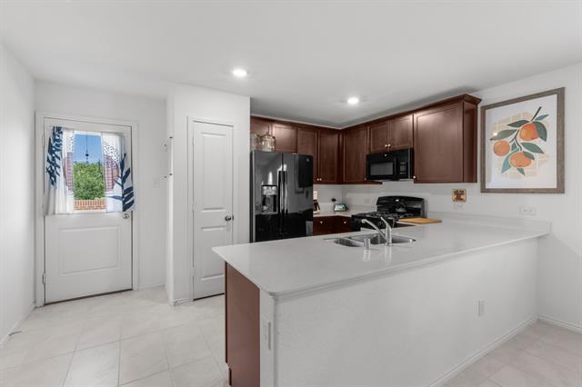 Building Photo - 7613 Bluebell Ln